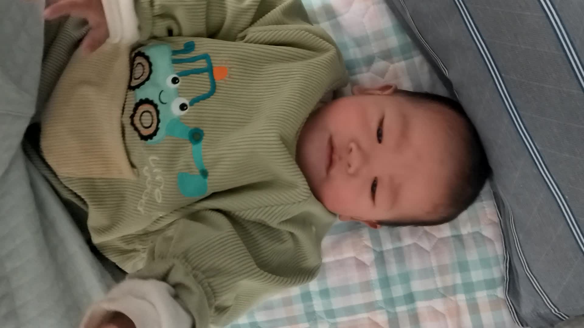 VID_20251106_192455.mp4