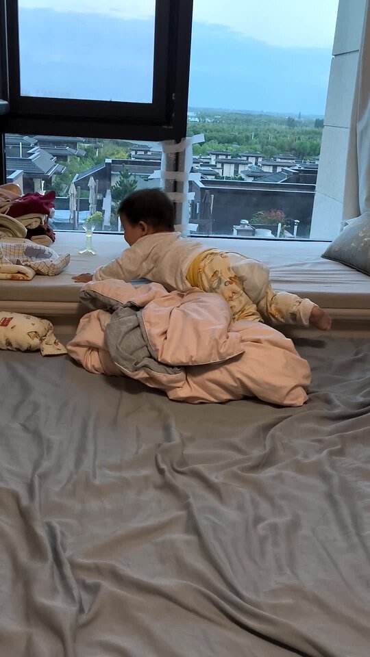 VID_20250908_185954.mp4