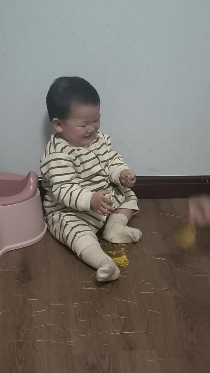 VID_20251205_210143.mp4